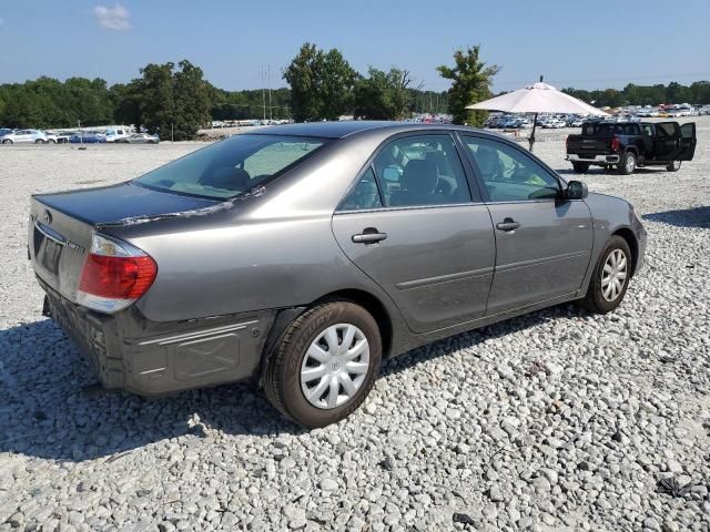 2005 Toyota Camry LE