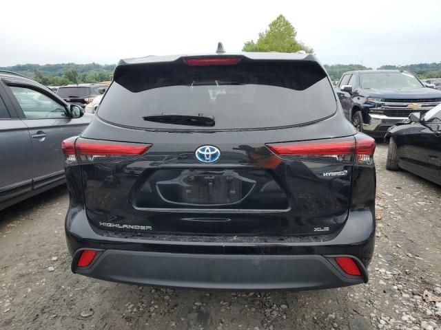 2021 Toyota Highlander Hybrid XLE