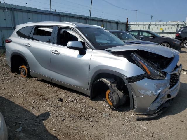 2021 Toyota Highlander XLE