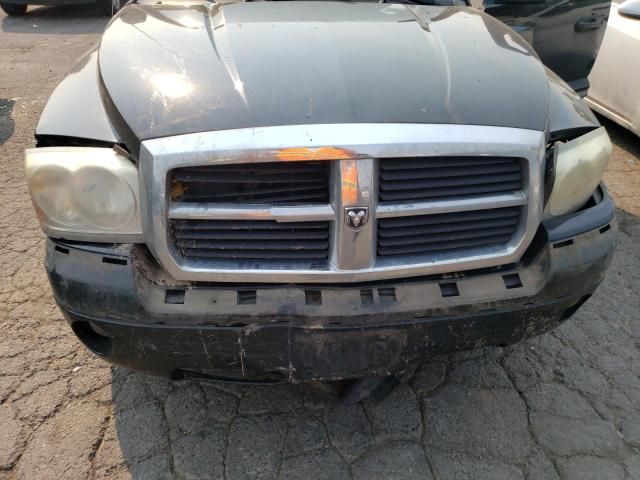 2005 Dodge Dakota Quad Laramie