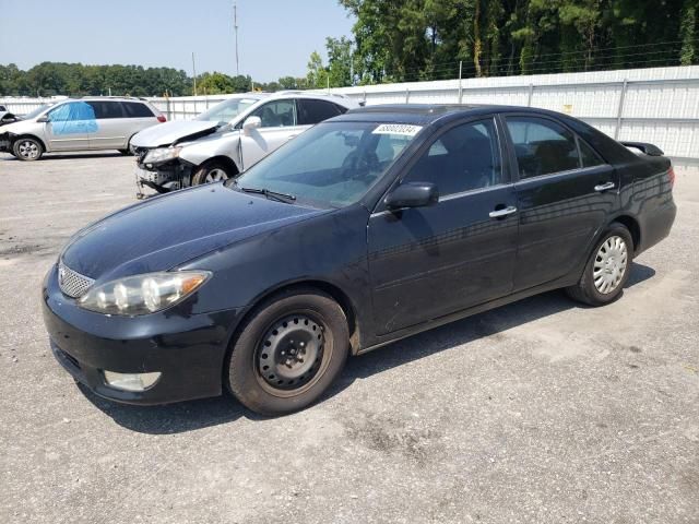 2005 Toyota Camry LE