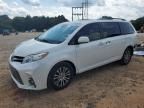 2019 Toyota Sienna XLE