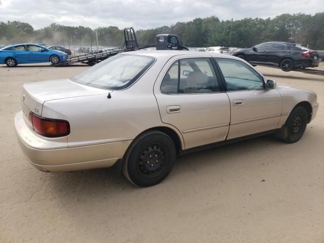 1996 Toyota Camry DX