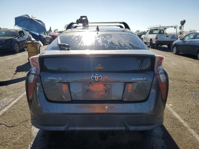 2016 Toyota Prius