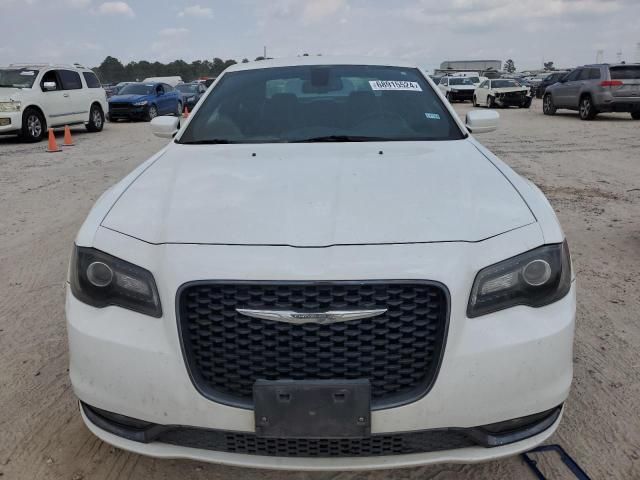 2019 Chrysler 300 S