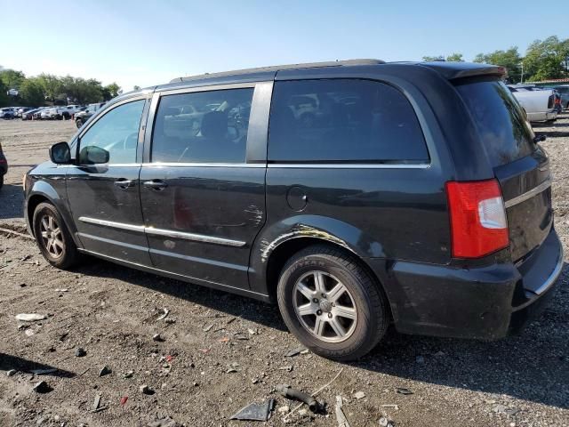 2013 Chrysler Town & Country Touring