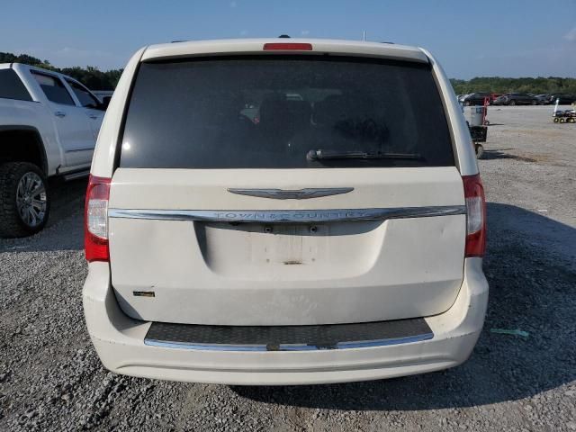 2012 Chrysler Town & Country Touring