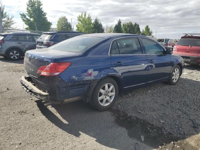 2005 Toyota Avalon XL