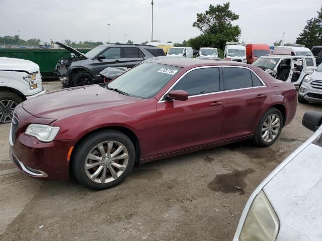 2016 Chrysler 300 Limited