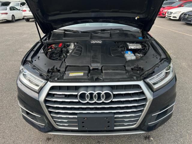 2017 Audi Q7 Premium Plus