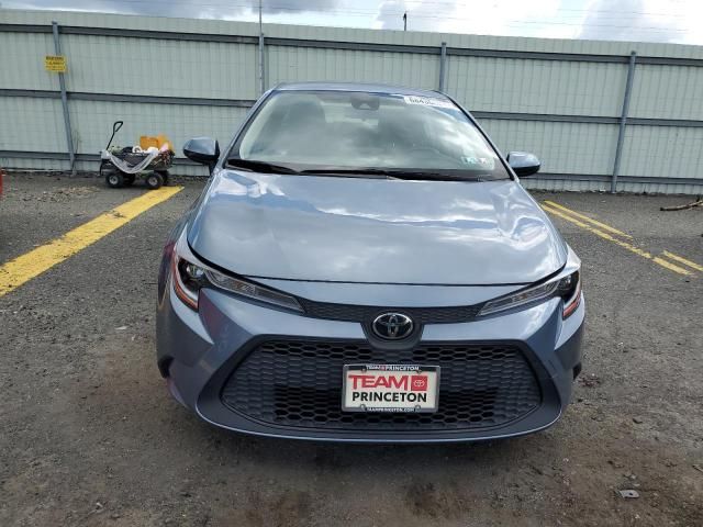 2022 Toyota Corolla LE