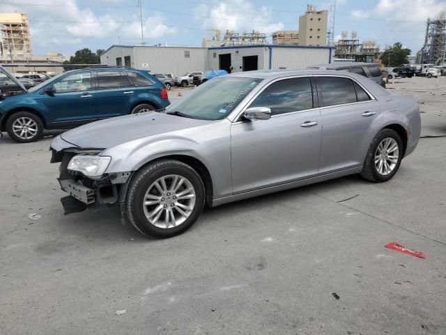 2016 Chrysler 300C