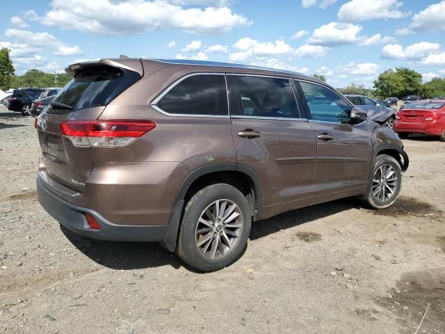 2018 Toyota Highlander SE