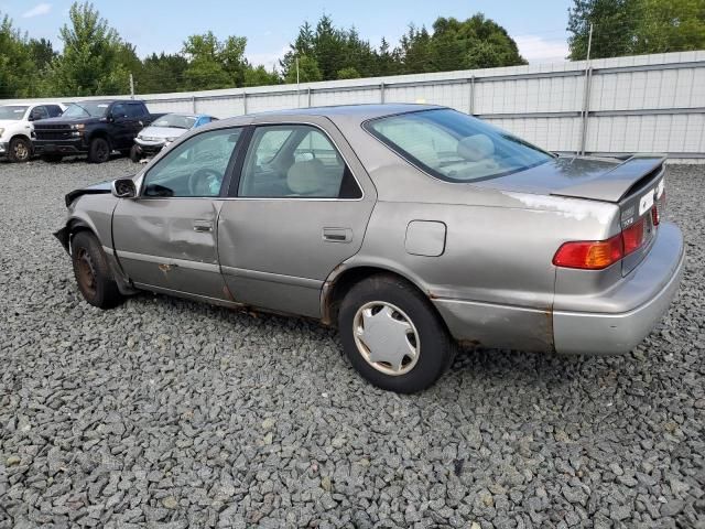 2000 Toyota Camry CE