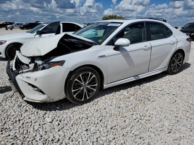 2018 Toyota Camry Hybrid