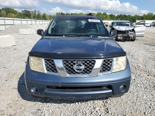 2006 Nissan Pathfinder LE