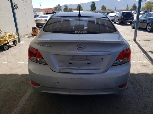 2013 Hyundai Accent GLS