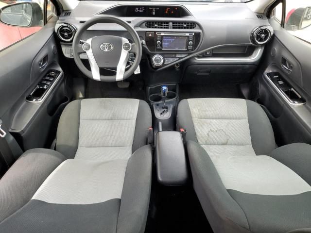 2016 Toyota Prius C