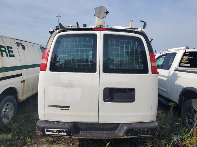 2013 Chevrolet Express G2500