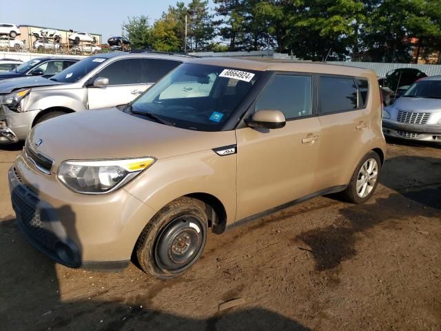 2015 KIA Soul +