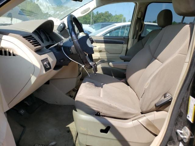 2009 Volkswagen Routan SE