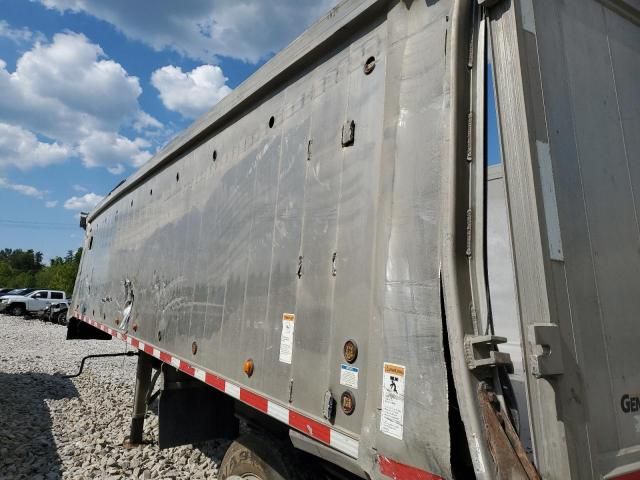 2018 East Manufacturing Dump Trailer