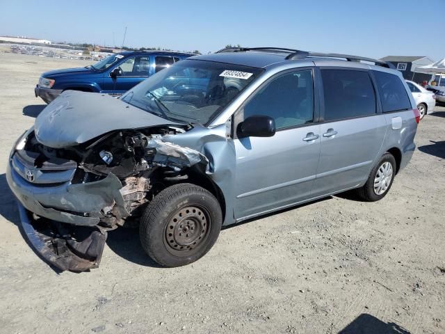 2006 Toyota Sienna CE