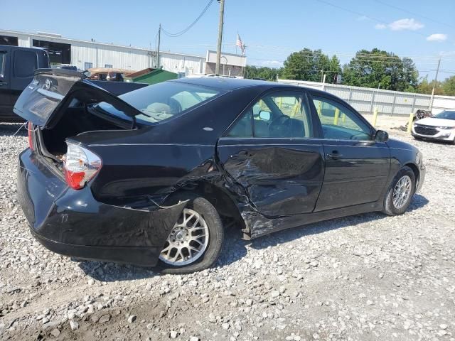 2004 Toyota Camry LE