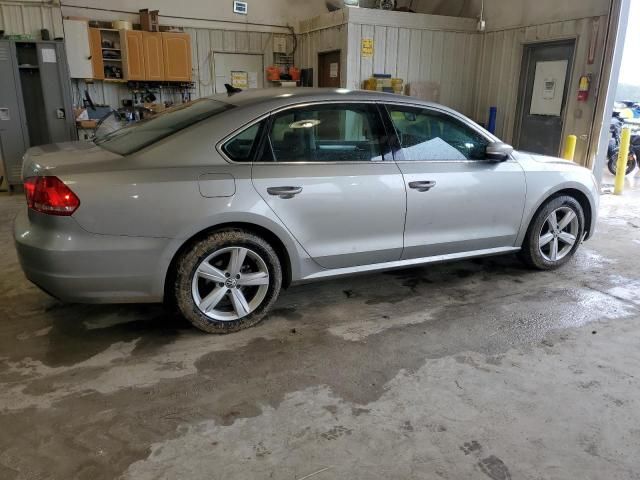 2013 Volkswagen Passat SE