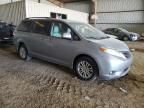 2013 Toyota Sienna XLE