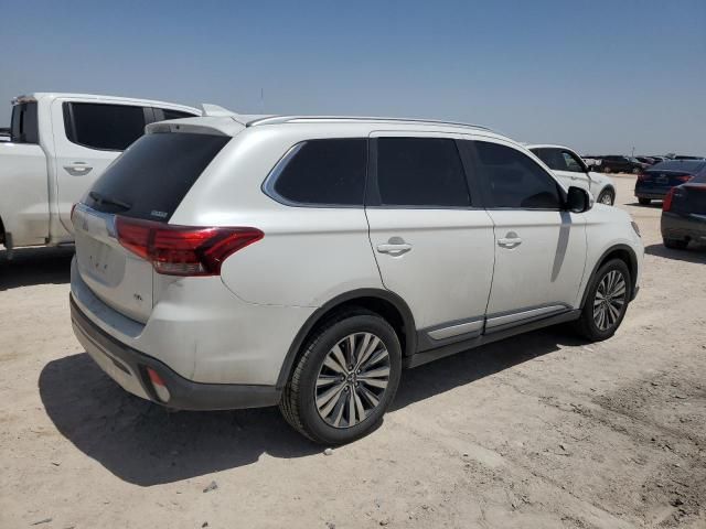 2020 Mitsubishi Outlander SE