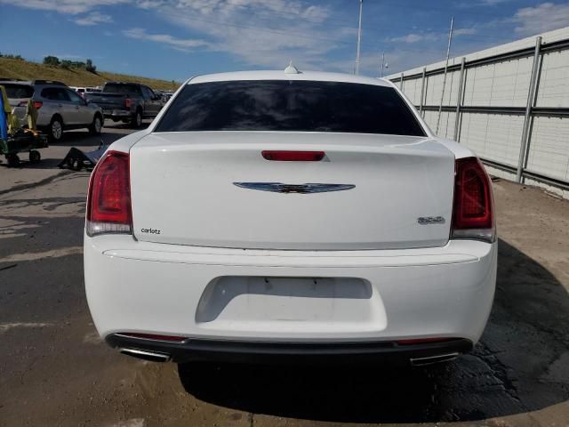 2019 Chrysler 300 Touring