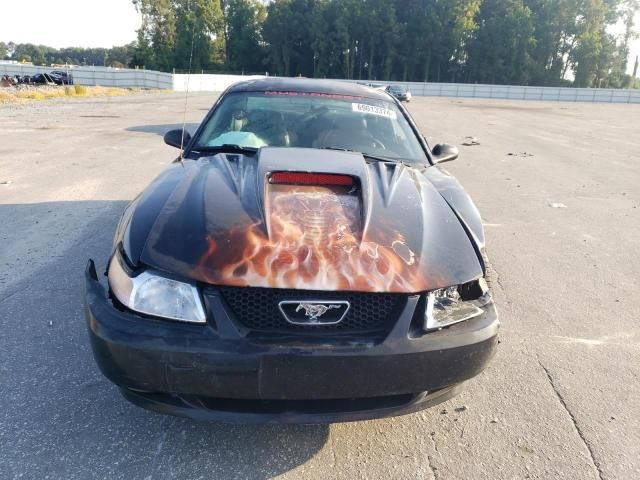 2000 Ford Mustang GT