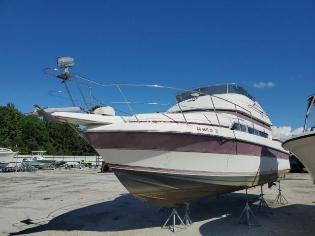 1989 Carver Boat