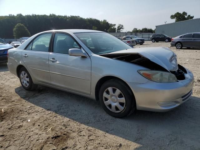 2004 Toyota Camry LE