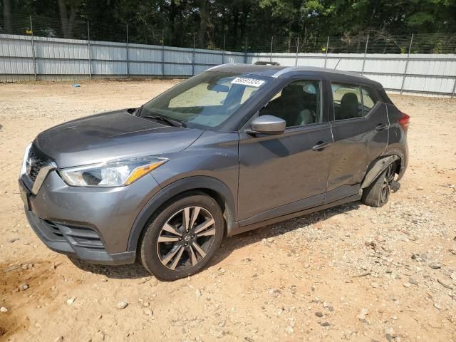 2020 Nissan Kicks SV