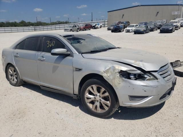 2010 Ford Taurus SE