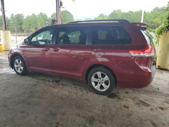 2011 Toyota Sienna LE