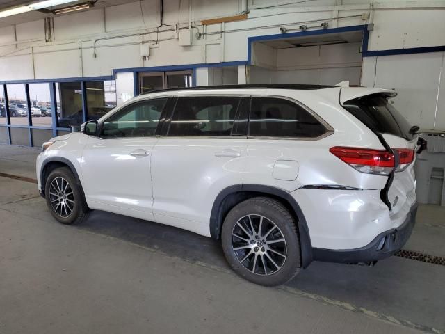 2018 Toyota Highlander SE