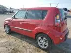 2010 KIA Soul +