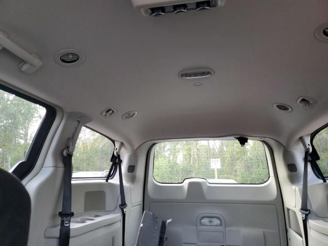 2014 Dodge Grand Caravan Crew