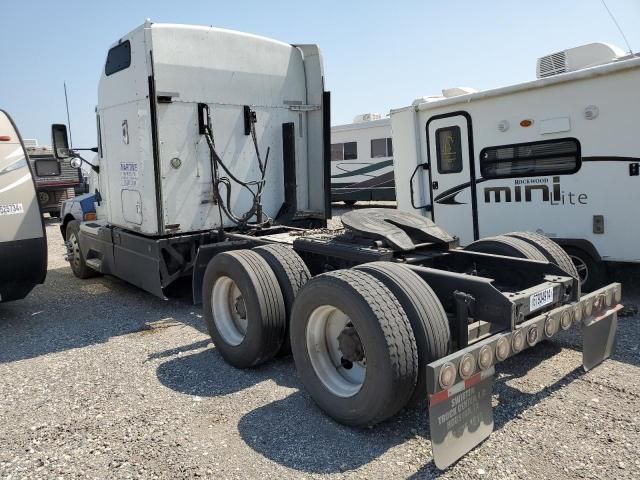 2007 Kenworth Construction T600