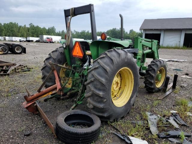 1993 John Deere 2555