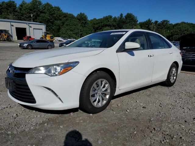 2017 Toyota Camry LE