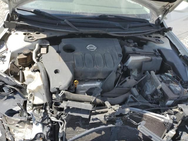 2011 Nissan Altima Base