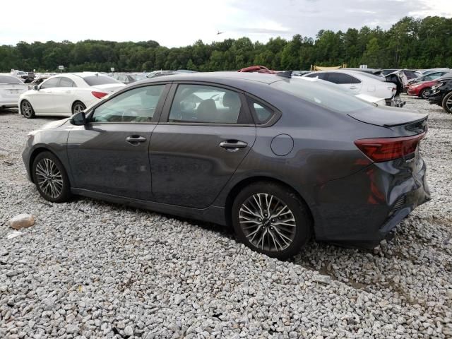 2023 KIA Forte GT Line