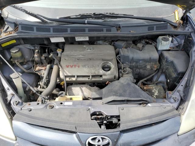 2006 Toyota Sienna CE