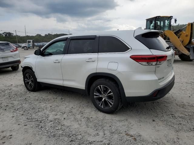 2019 Toyota Highlander LE