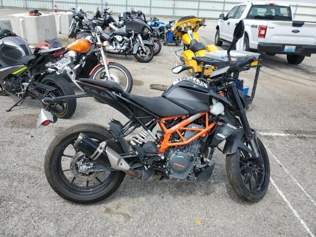 2023 KTM 390 Duke