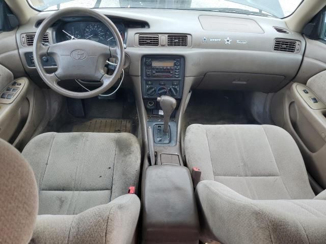 2001 Toyota Camry CE